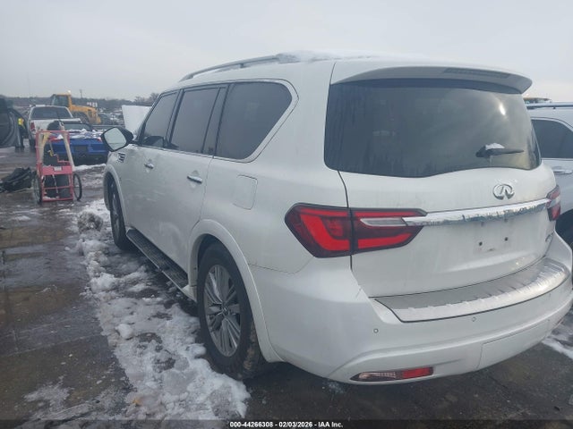 2018 INFINITI QX80 JN8AZ2NF8J9663479 Photo 2