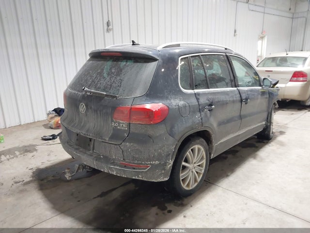 WVGBV7AX1FW607153 Volkswagen TIGUAN SE