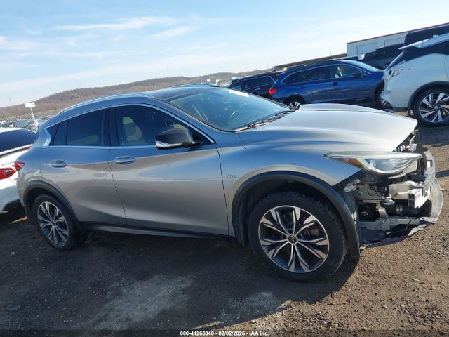 2017 Infiniti Qx30 Premium მანქანა იყიდება აუქციონზე, vin: SJKCH5CRXHA035080, აუქციონის ნომერი: 44266348