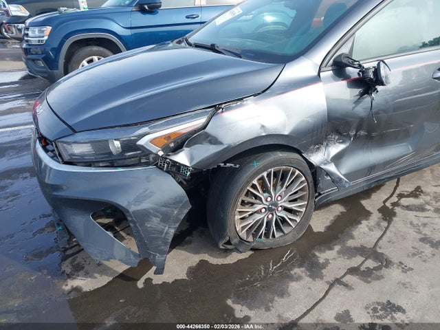 Продажа на аукционе авто 2024 Kia Forte Gt-line, vin: 3KPF54AD5RE784331, номер лота: 44266350