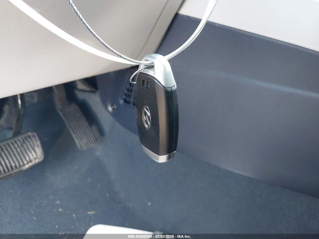 44266360 :رقم المزاد ، KMHRC8A3XRU325486 vin ، 2024 Hyundai Venue Limited مزاد بيع