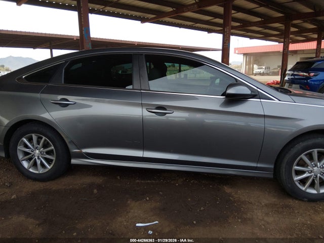 5NPE24AF7KH800665 Hyundai SONATA SE