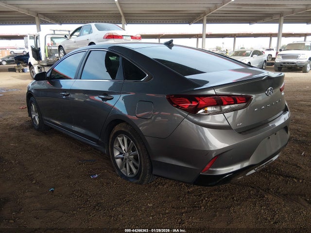 5NPE24AF7KH800665 Hyundai SONATA SE