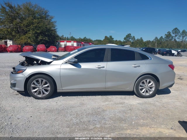 1G1ZD5ST7KF177282 Chevrolet MALIBU LT