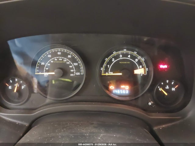 44266378 :رقم المزاد ، 1C4NJDBB6ED706902 vin ، 2014 Jeep Compass Sport مزاد بيع