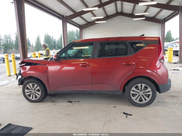 KNDJ23AU2L7076154 KIA SOUL LX