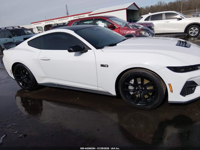 Продажа на аукционе авто 2025 Ford Mustang Gt, vin: 1FA6P8CF4S5413829, номер лота: 44266394