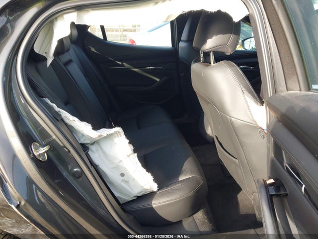 44266398 :رقم المزاد ، JM1BPALM3R1716892 vin ، 2024 Mazda Mazda3 2.5 S Preferred مزاد بيع