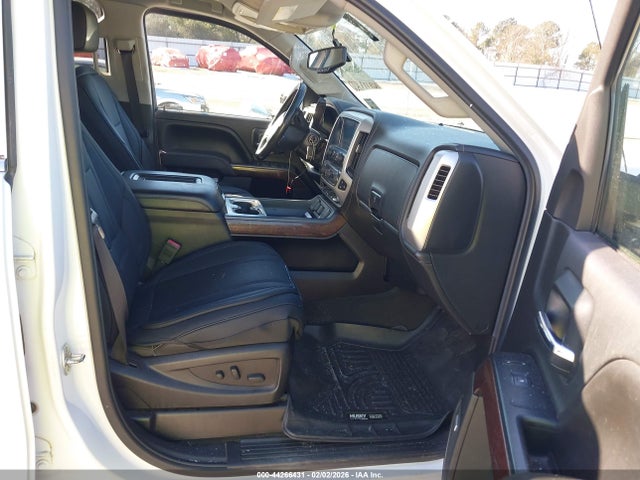 1GT12TEG1HF138774 GMC Sierra 2500hd Slt