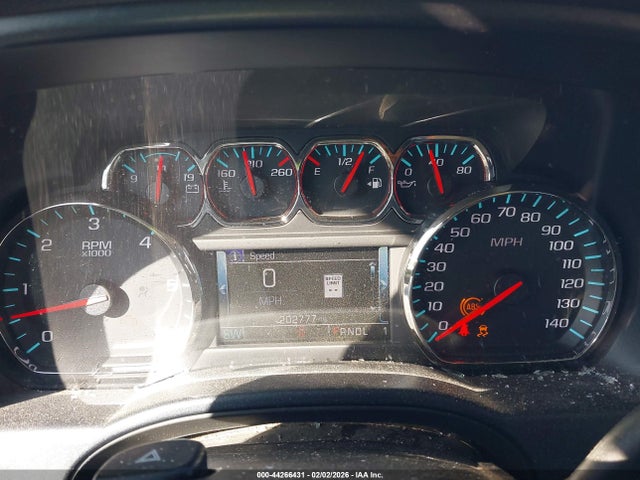 1GT12TEG1HF138774 GMC Sierra 2500hd Slt