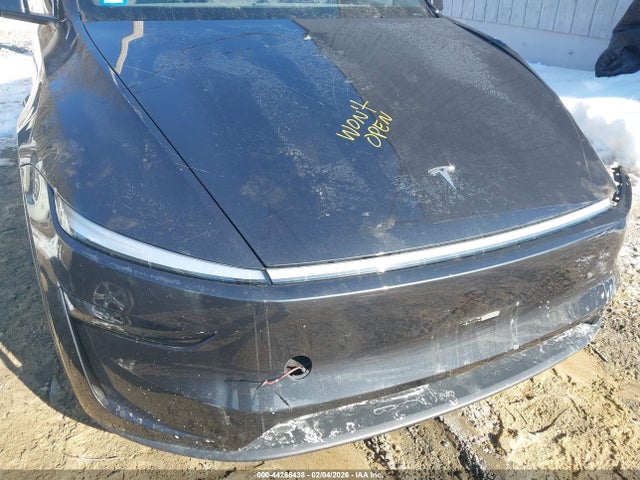 Продажа на аукционе авто 2026 Tesla Model Y Long Range Launch Series/premium All-wheel Drive, vin: 7SAYGDEE1TF339806, номер лота: 44266438