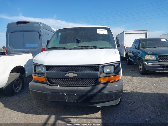 1GCWGAF17H1310924 Chevrolet Express 2500 Work Van