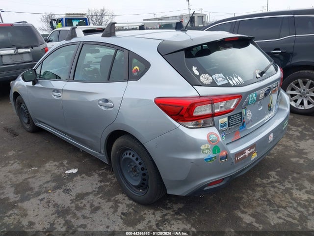 4S3GTAA63H3746337 Subaru Impreza 2.0i