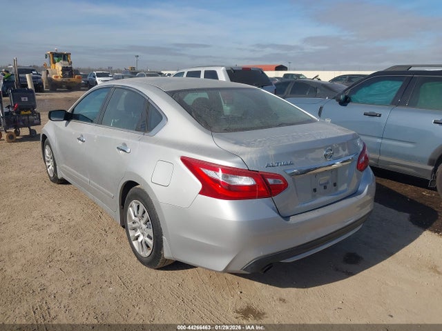 1N4AL3AP0HC152417 Nissan Altima 2.5 S