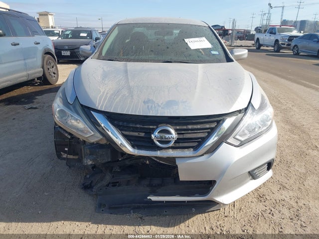 1N4AL3AP0HC152417 Nissan Altima 2.5 S
