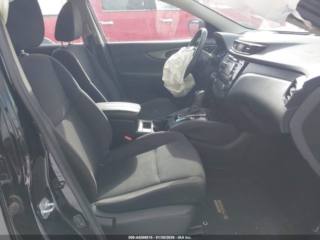 Продажа на аукционе авто 2017 Nissan Rogue Sport S, vin: JN1BJ1CR9HW140047, номер лота: 44266515