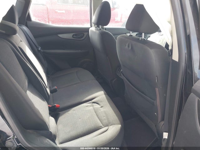 Продажа на аукционе авто 2017 Nissan Rogue Sport S, vin: JN1BJ1CR9HW140047, номер лота: 44266515