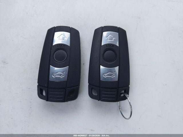 Aukcja sprzedaży 2006 Bmw 325i, vin: WBAVB13586K000528, numer aukcji: 44266527