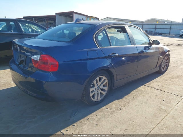Aukcja sprzedaży 2006 Bmw 325i, vin: WBAVB13586K000528, numer aukcji: 44266527