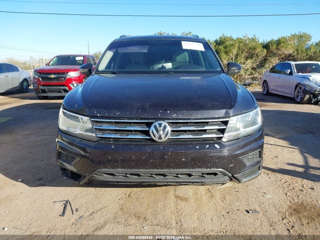 3VV3B7AX6JM141523 Volkswagen Tiguan 2.0t Se/2.0t Sel