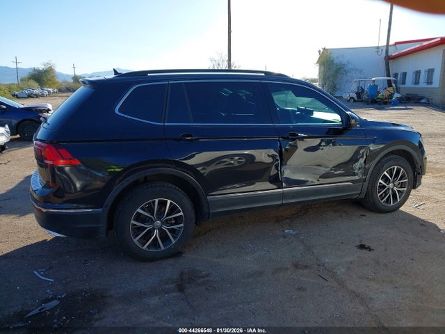 3VV3B7AX6JM141523 Volkswagen Tiguan 2.0t Se/2.0t Sel