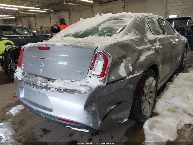 Aukcja sprzedaży 2016 Chrysler 300 Anniversary Edition, vin: 2C3CCARG2GH344210, numer aukcji: 44266554