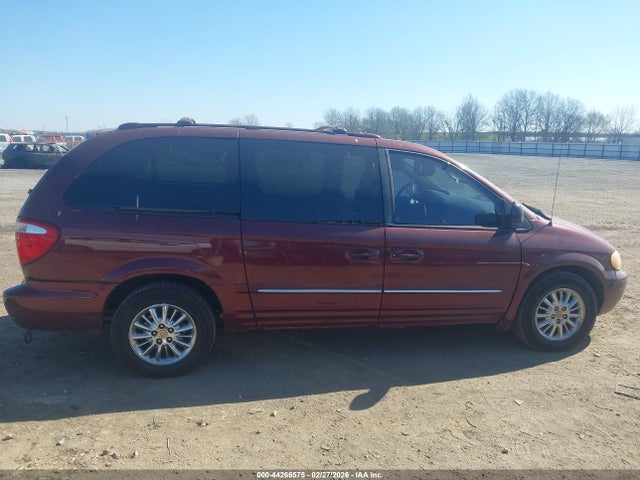 Продажа на аукционе авто 2002 Chrysler Town & Country Limited, vin: 2C8GP64L32R797501, номер лота: 44266575