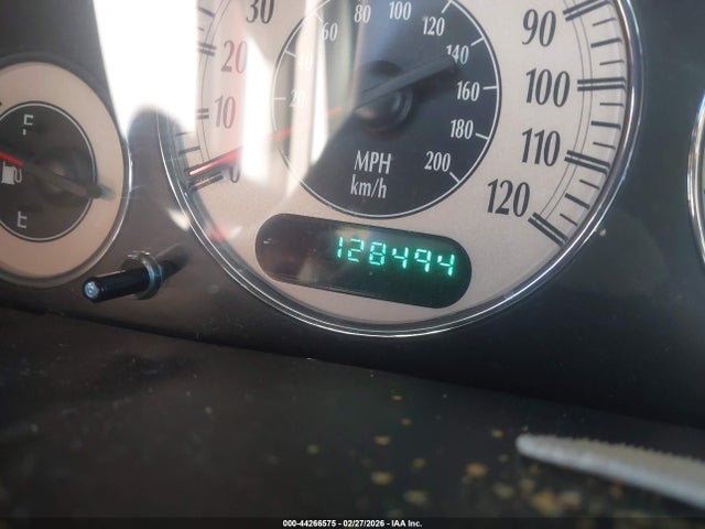 Продажа на аукционе авто 2002 Chrysler Town & Country Limited, vin: 2C8GP64L32R797501, номер лота: 44266575
