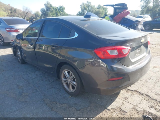 1G1BE5SM5G7319041 Chevrolet Cruze Lt Auto