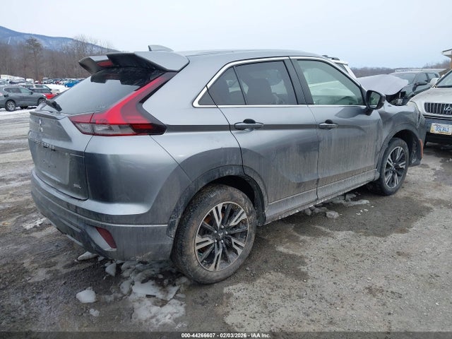 2023 MITSUBISHI ECLIPSE CROSS JA4ATWAA6PZ006570 Photo 3