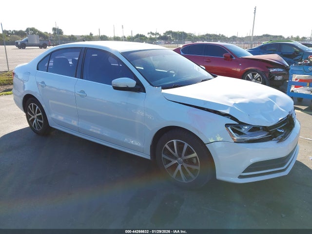 2017 VOLKSWAGEN JETTA 3VWDB7AJ5HM400377
