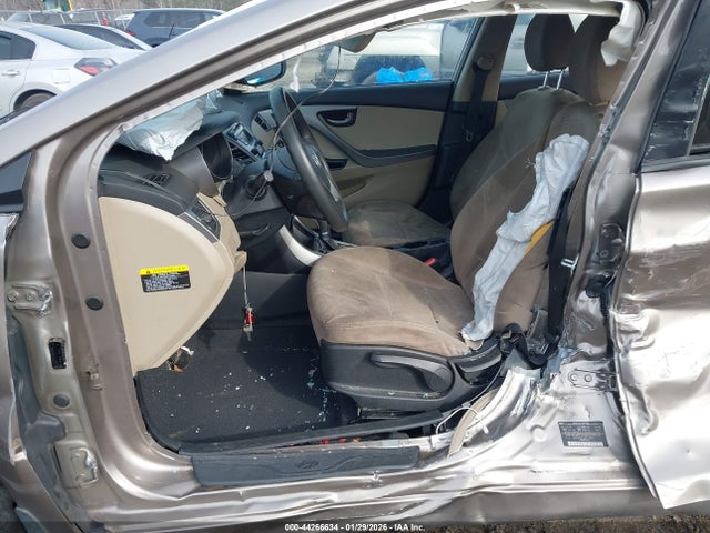 Продаж на аукціоні авто 2016 Hyundai Elantra Se, vin: 5NPDH4AE4GH771893, номер лоту: 44266634