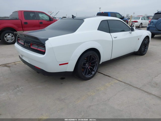 2C3CDZFJ8LH125483 Dodge Challenger R/t Scat Pack Widebody