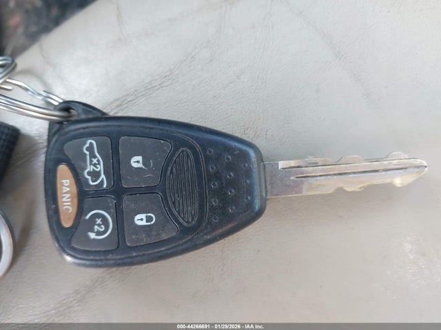 2012 Chrysler 200 Limited მანქანა იყიდება აუქციონზე, vin: 1C3CCBCB6CN162269, აუქციონის ნომერი: 44266691