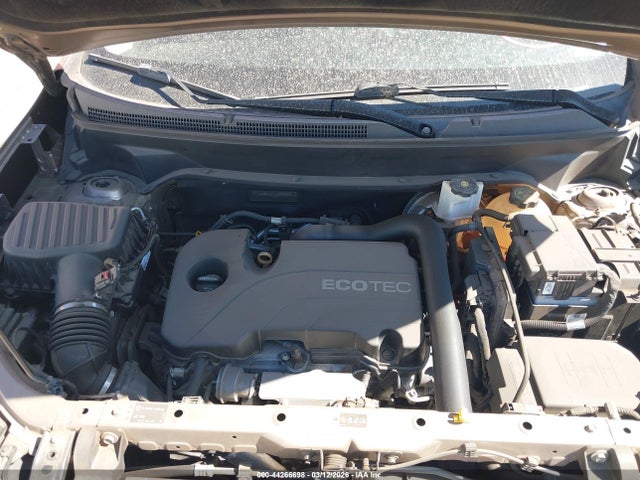 2GNAXSEV7J6242686 Chevrolet EQUINOX LT