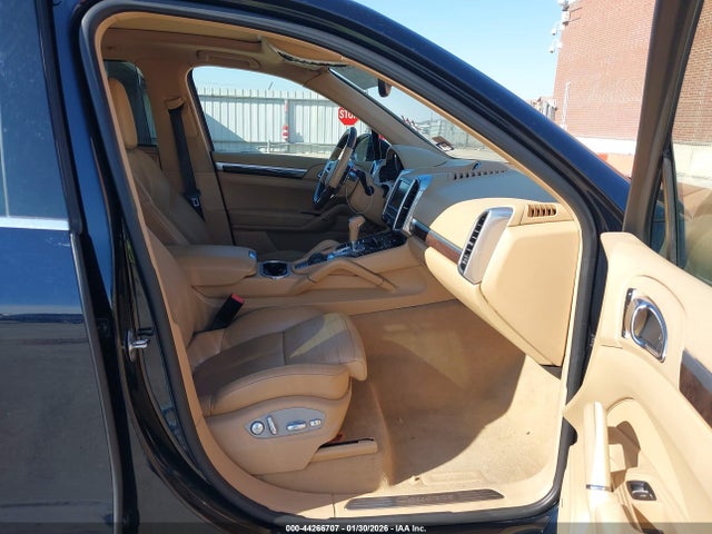 2016 PORSCHE CAYENNE WP1AA2A27GLA08973 Photo 4