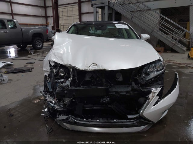 58ABK1GG2JU111143 Lexus ES 350
