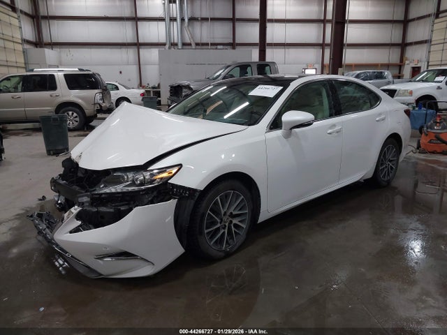 58ABK1GG2JU111143 Lexus ES 350