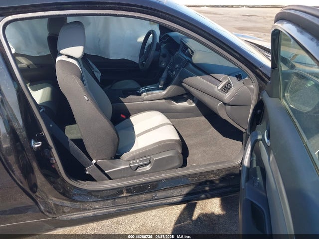 2HGFC4B5XJH300256 Honda Civic Lx