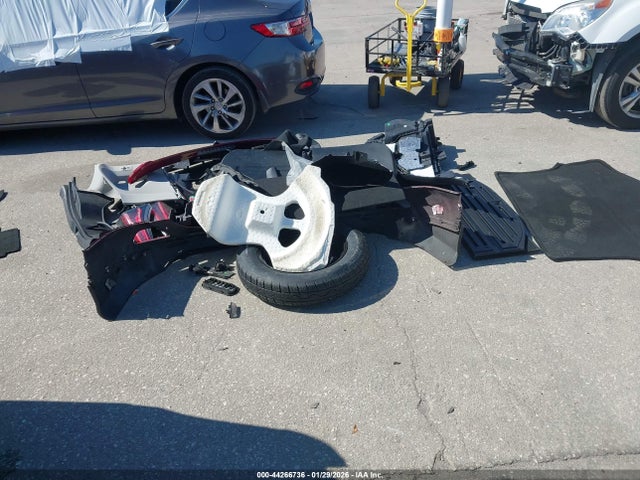 Aukcja sprzedaży 2018 Toyota Rav4 Xle, vin: 2T3WFREV5JW498047, numer aukcji: 44266736