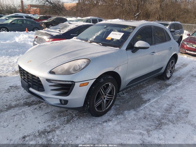 2016 PORSCHE MACAN WP1AB2A52GLB54673 Photo 1