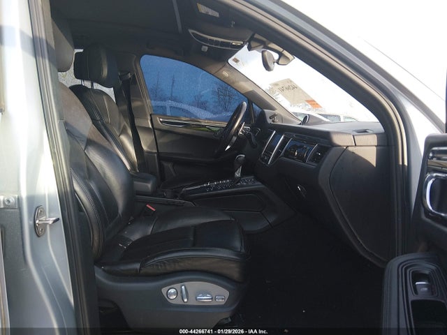 2016 PORSCHE MACAN WP1AB2A52GLB54673 Photo 4
