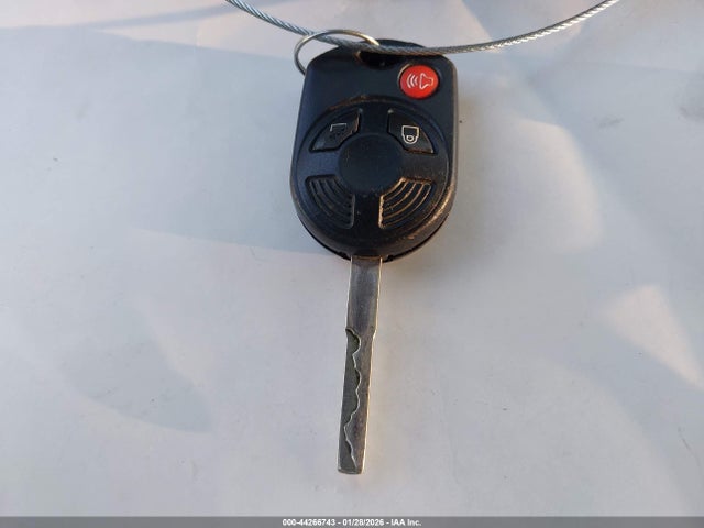 1FMCU0F77EUA35054 Ford ESCAPE S