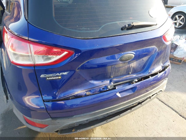 1FMCU0F77EUA35054 Ford ESCAPE S