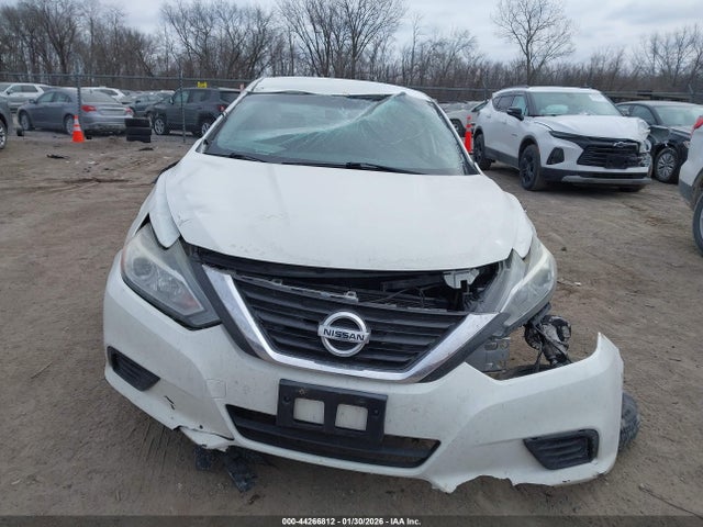 1N4AL3AP9JC144418 Nissan Altima 2.5 S