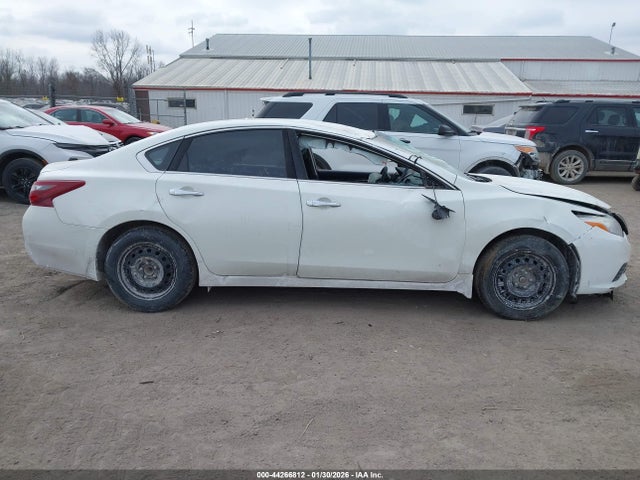 1N4AL3AP9JC144418 Nissan Altima 2.5 S