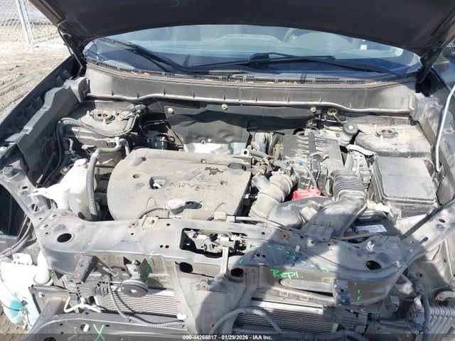 JA4AP3AUXJU000966 Mitsubishi Outlander Sport 2.0 Es