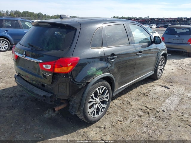 JA4AP3AUXJU000966 Mitsubishi Outlander Sport 2.0 Es