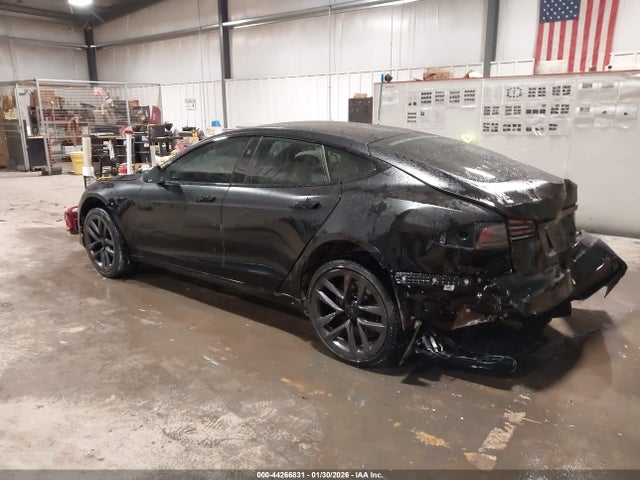 2023 Tesla Model S Dual Motor All-wheel Drive/standard Range მანქანა იყიდება აუქციონზე, vin: 5YJSA1E52PF522821, აუქციონის ნომერი: 44266831