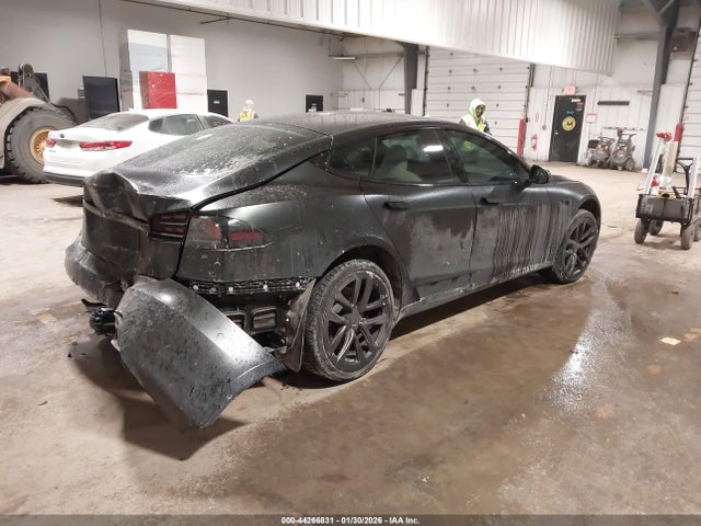 2023 Tesla Model S Dual Motor All-wheel Drive/standard Range მანქანა იყიდება აუქციონზე, vin: 5YJSA1E52PF522821, აუქციონის ნომერი: 44266831